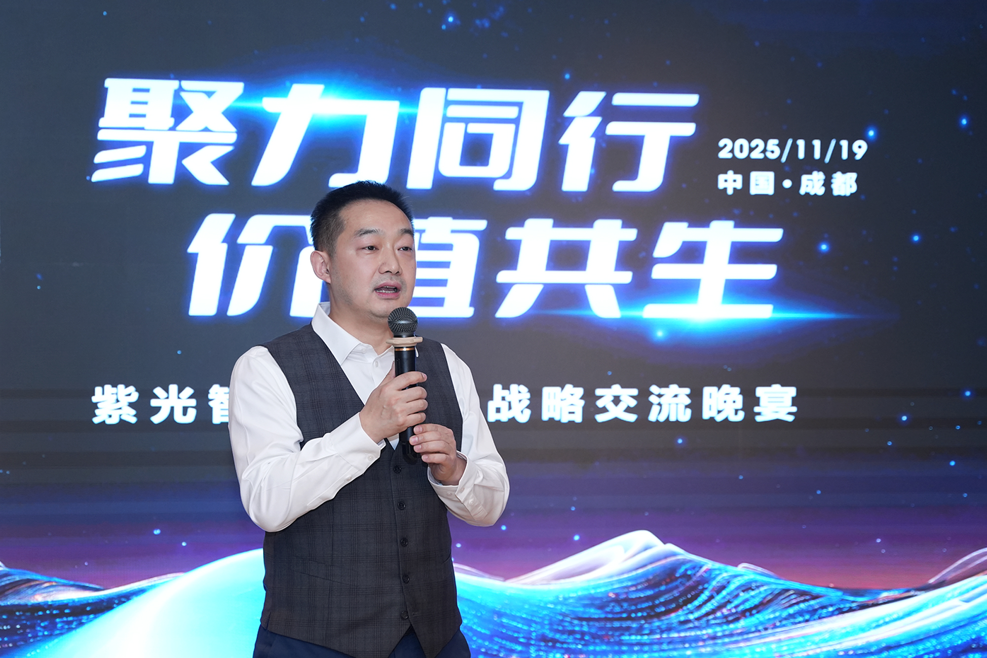 DSC01911-刘.jpg DSC01911-刘.jpg